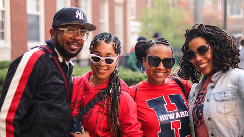 Group of 4 Howard alum